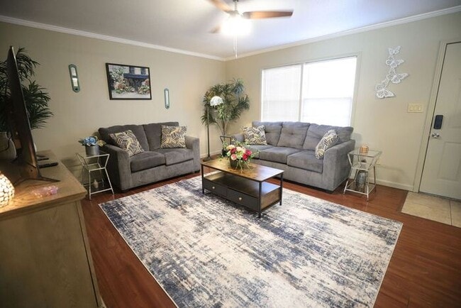 Photo - 4303 Aggie Rd