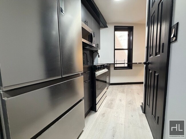 Photo - East 58th Street Unit 1C