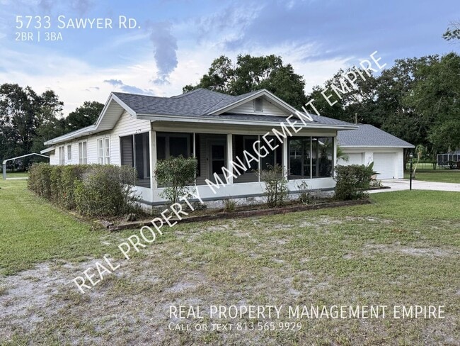 Photo - 5733 Sawyer Rd