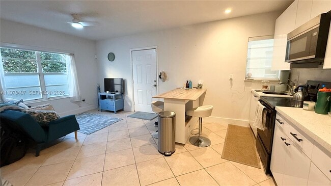 Photo - 1337 Euclid Ave Unit 104