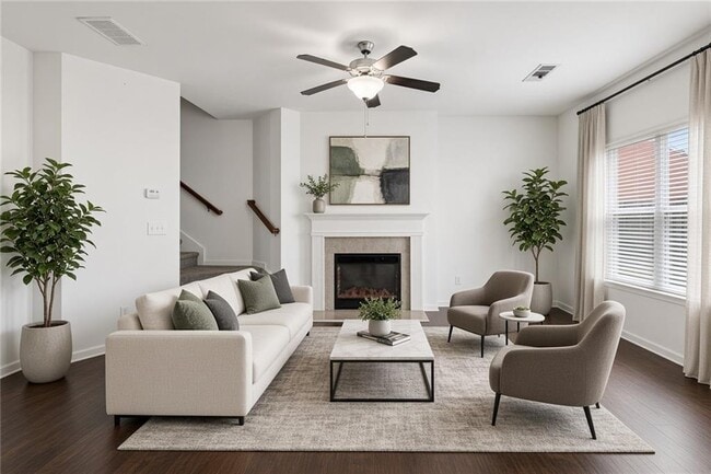 4987 Longview Walk