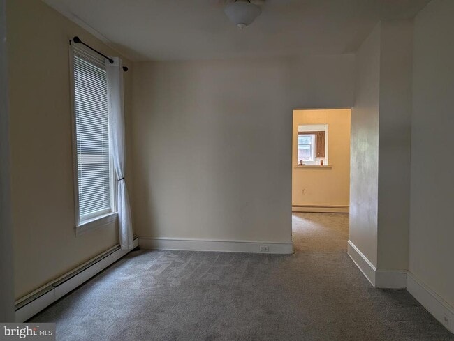 Building Photo - 424 Conarroe St