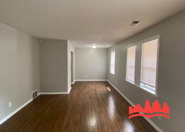 Photo - 3572 Suzanne Dr