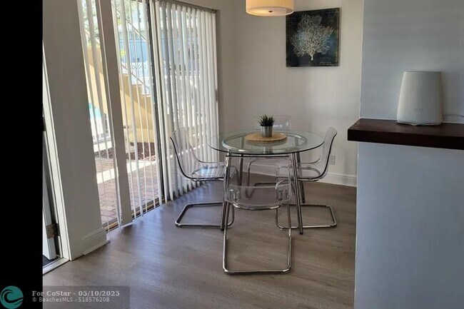 Photo - 3226 NE 12th St Apartamento Unidad 1