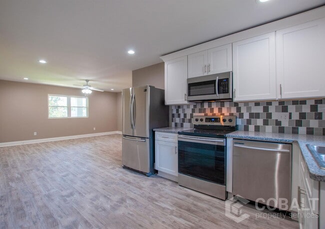 Photo - 2331 Peachwood Cir NE Unit 2a