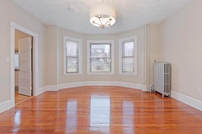 Photo - 94 Gladstone St Unit 1