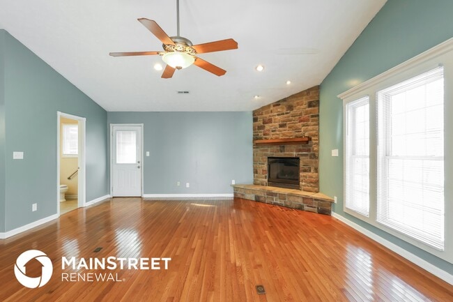 Photo - 7718 Dominique Dr