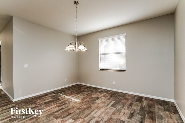 Photo - 1829 NW 23rd Ave