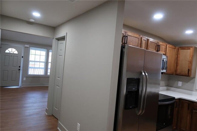 Photo - 7 N Annie St