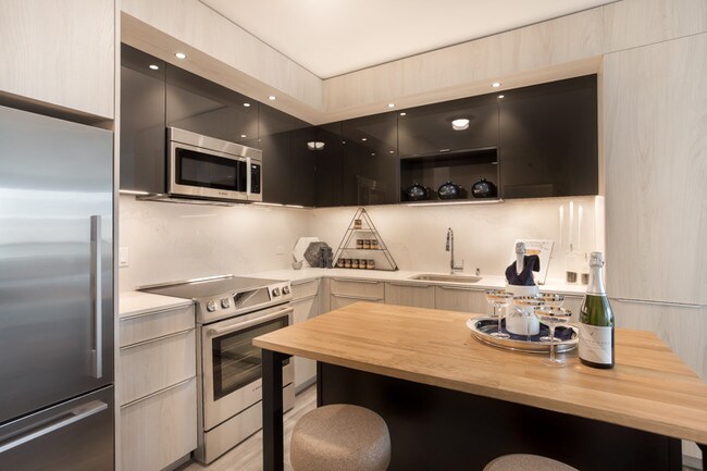 1 BR 1BA