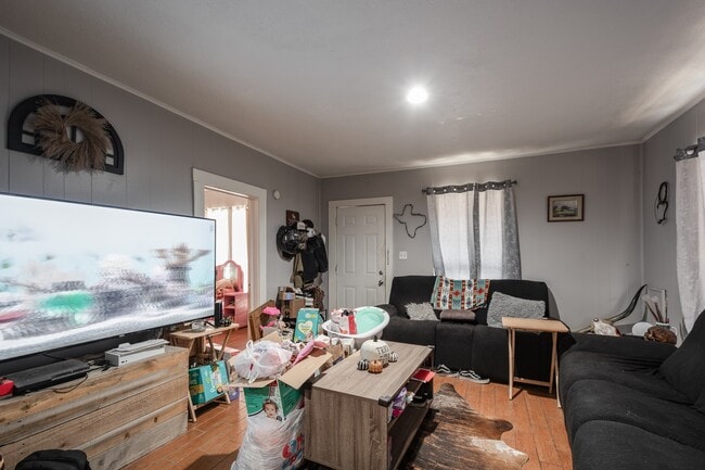 Photo - 201 S Cleveland St