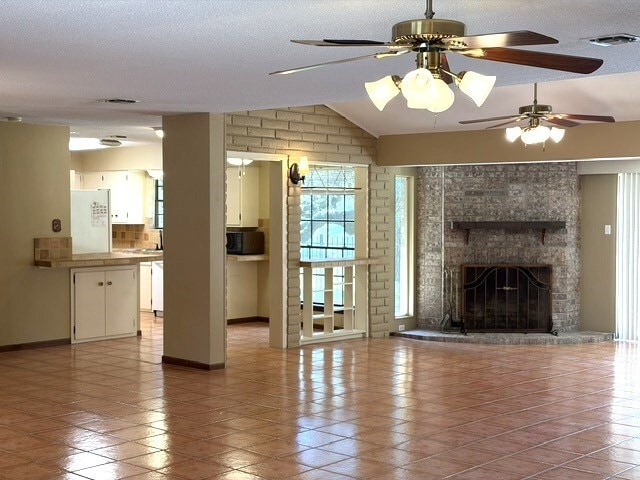 Photo - 531 Fairway Ct