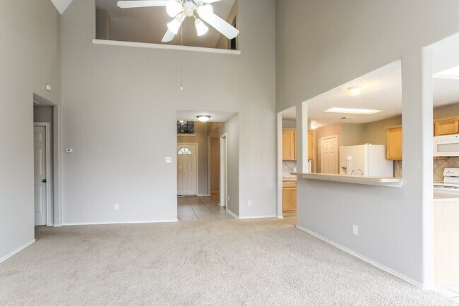 6619 Rockwall Trail Dr