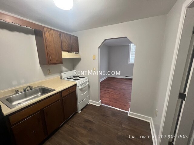 29 Chamberlain St Unit 2