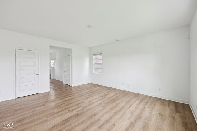 Photo - 17255 Gresham Ln