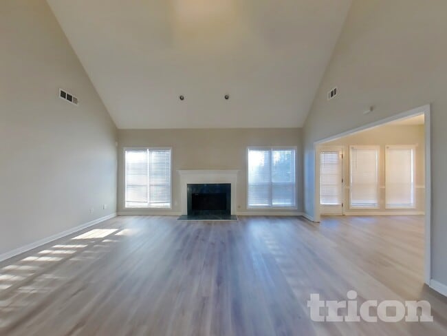 Photo - 8018 Christian Ct