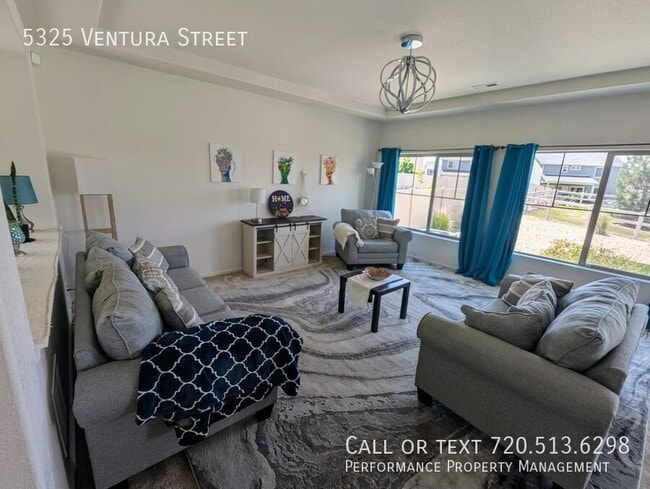 Photo - 5325 Ventura St