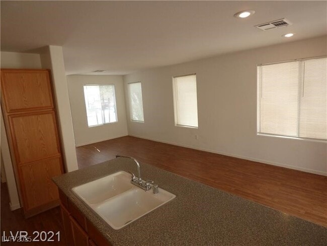 Photo - 6082 Las Nubes Dr