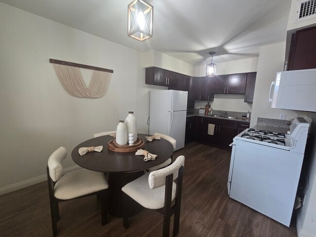 Photo - Canyon Vista Apartment Homes