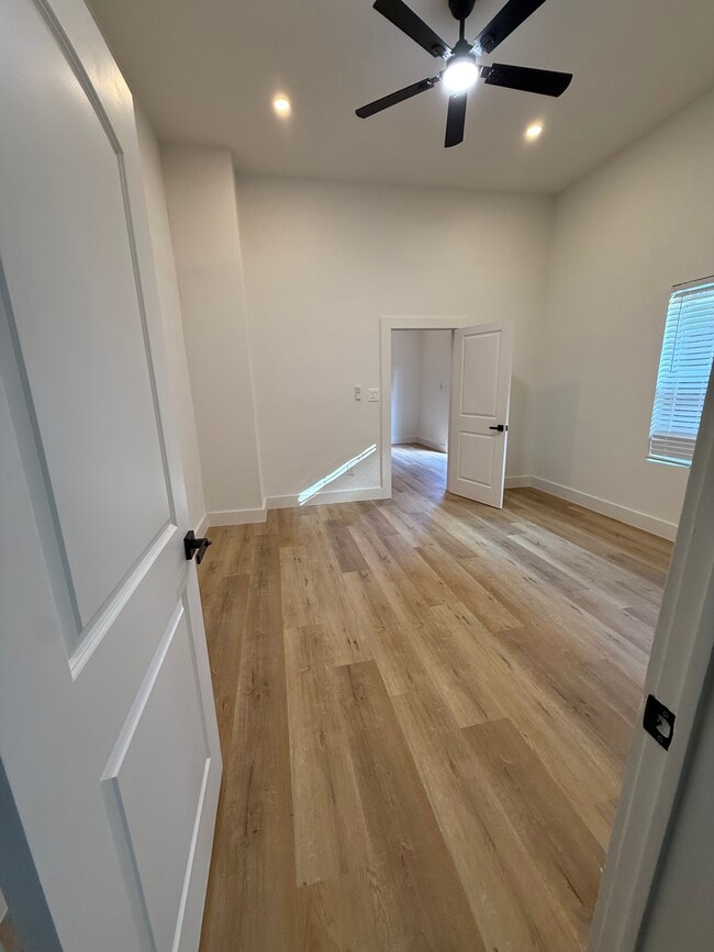 Photo - Wyoming Unit B