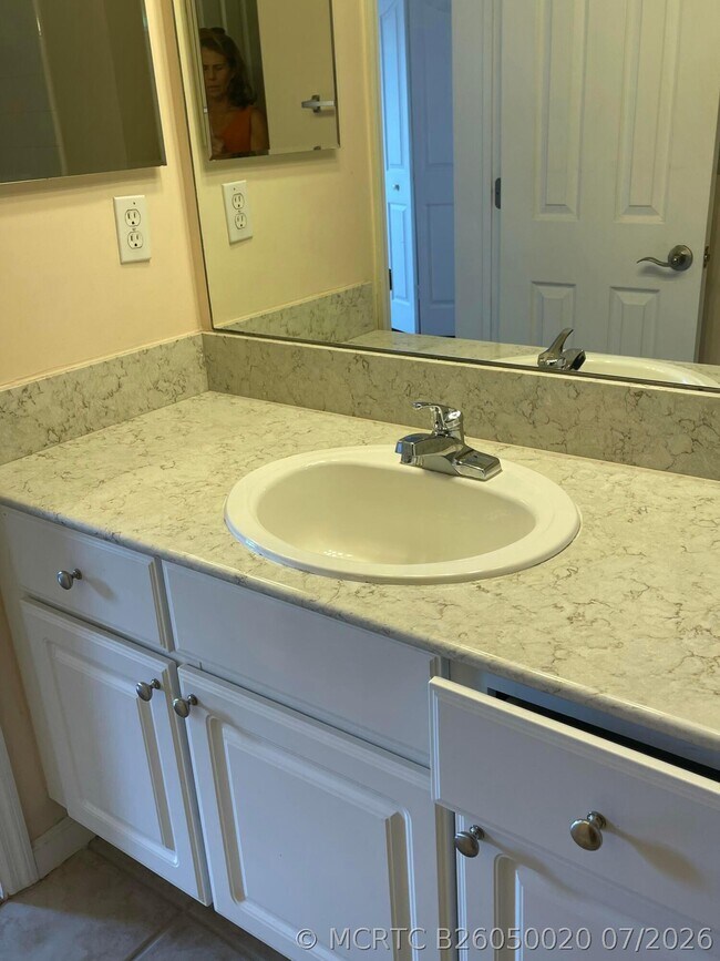 Photo - 2040 Alta Meadows Ln Unit 1605