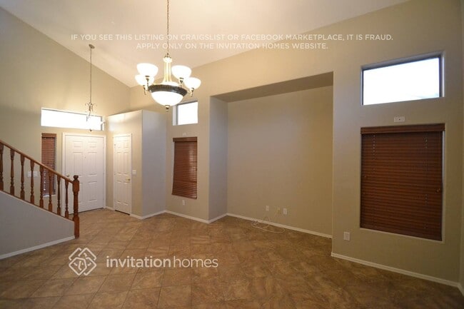 Photo - 5605 S 51st Dr
