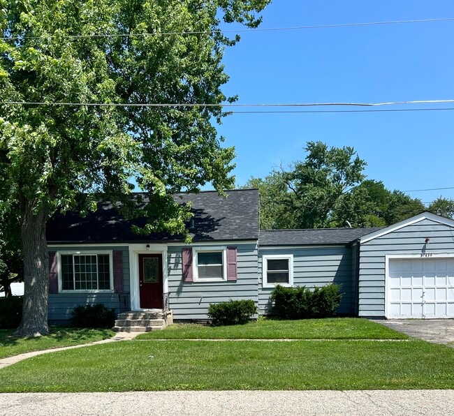Photo - 37439 N Lake Shore Dr