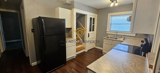 Photo - 44-46 S Ewing St Unit 44 S Ewing St