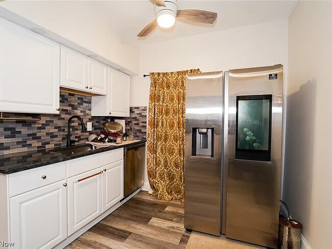 Photo - 3647 W 47th St Unit Down