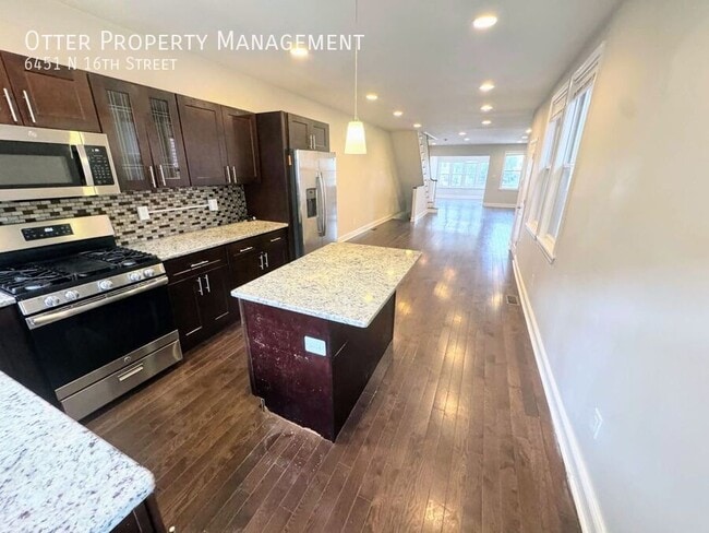 Photo - 6451 N 16th St