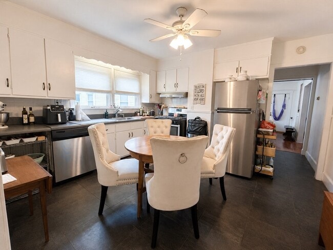 Photo - 88 Revere Beach Pkwy Unit 2