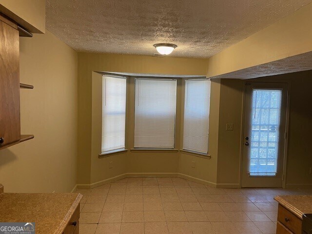 Photo - 333 Riverbrook Trail