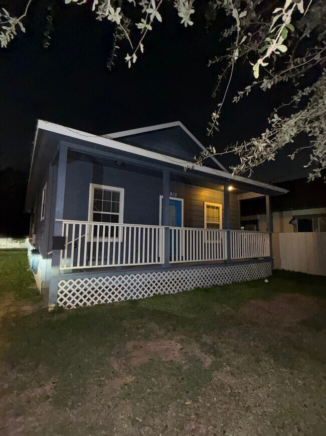 Photo - 7813 Canal St