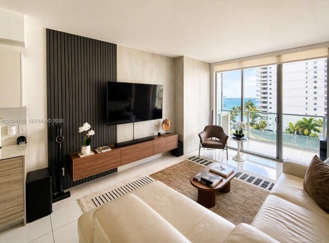 Photo - 1300 Brickell Bay Dr Unit 706