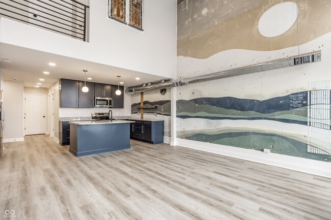 Photo - 104 W Main St Unit A