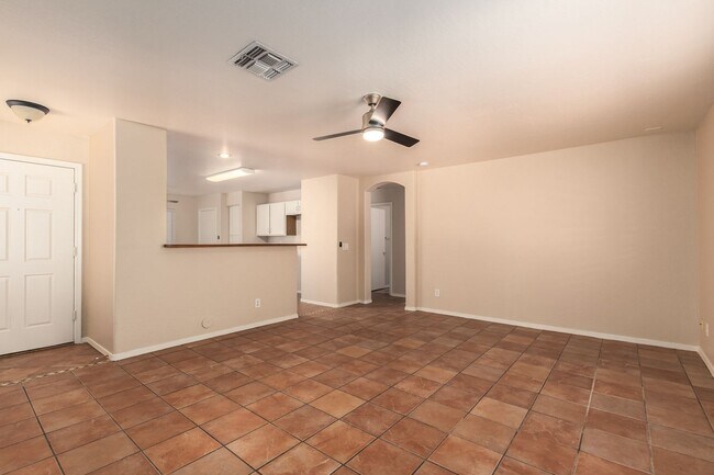 Photo - Charming 3 bed in Glendale!
