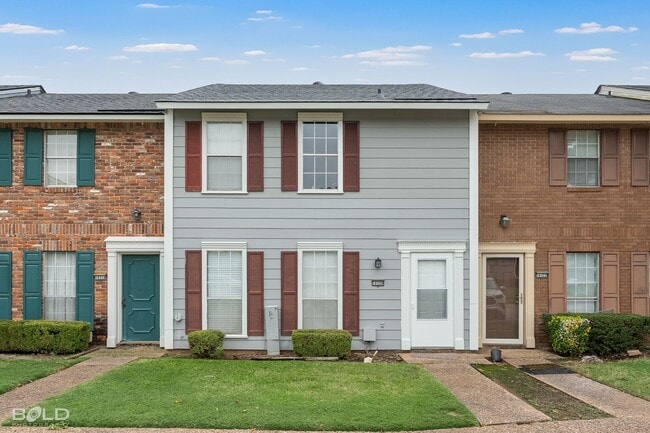 Photo - 3 bed 2 bath Town House