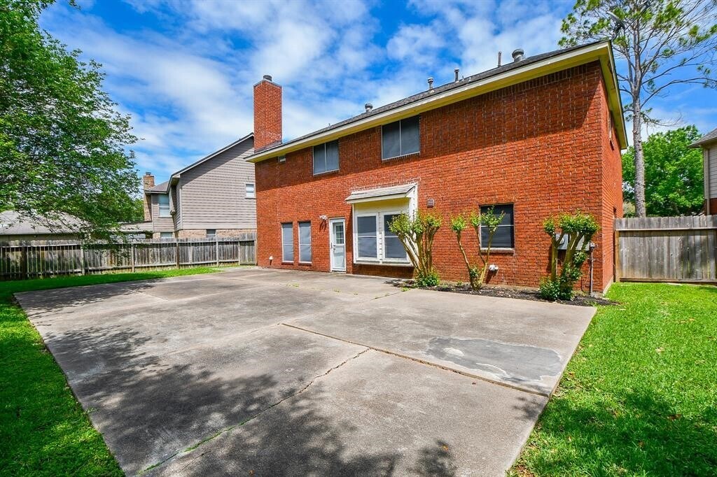 Photo - 2226 Mill Creek Dr