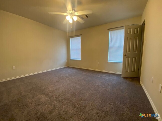 Building Photo - 3107 Yaupon Rd Rental