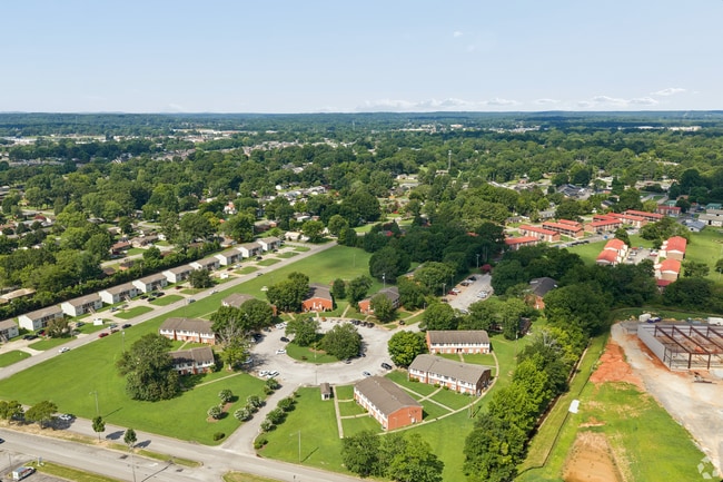 Parkway Place Apartments