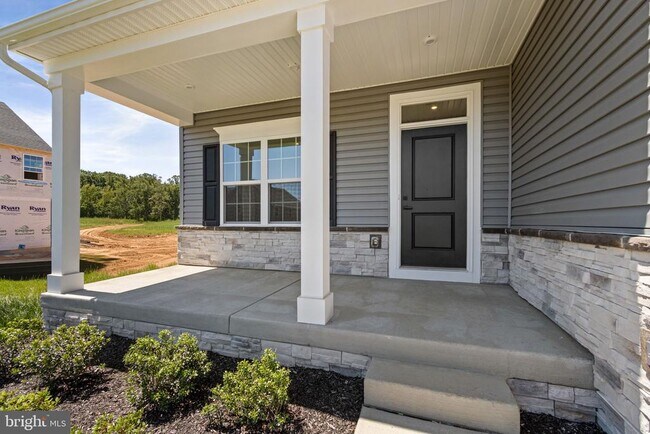 Photo - 105 Mckittrick Dr