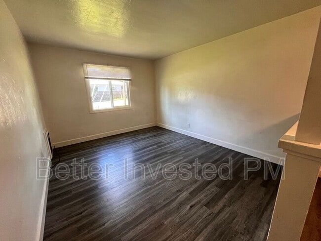 Photo - 530 Talmage Rd Unit Apt A