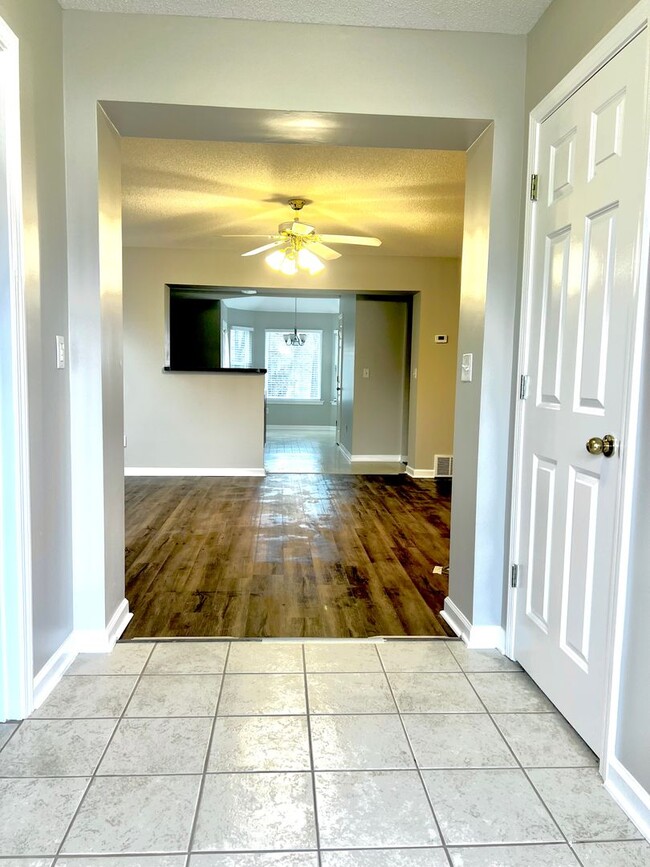 Photo - Nice 3 bedroom 2 bath home located in Sunset Trace