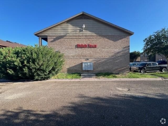 Building Photo - 412 Shiloh Dr Unit 707 Rental