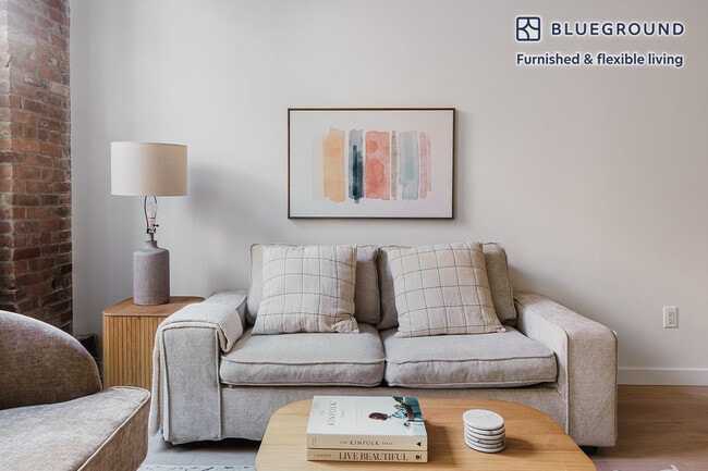 Photo - 10 St Marks Pl Unit FL2-ID1727