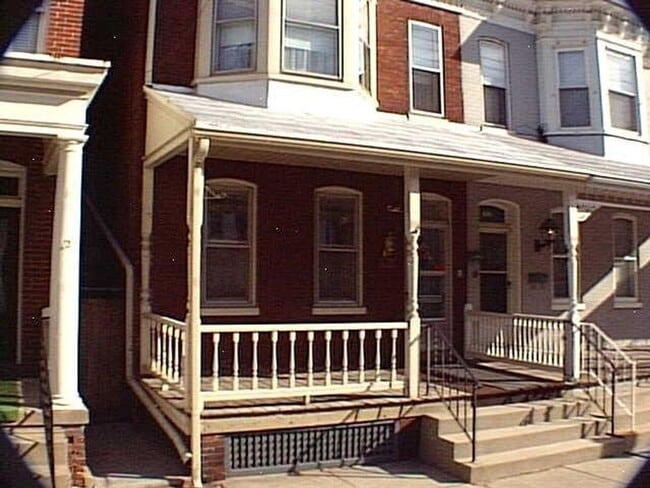 Coming Soon - 5 Bedroom 1 bath home - York... - Coming Soon - 5 Bedroom 1 bath home - York...