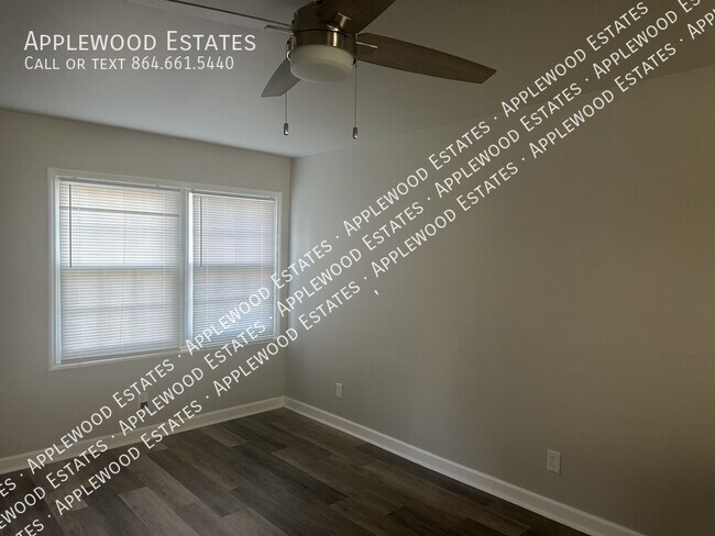 Photo - 1434 Dover Rd