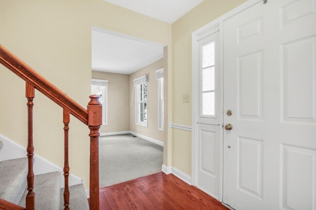 Photo - 1000 Cumberland Ln