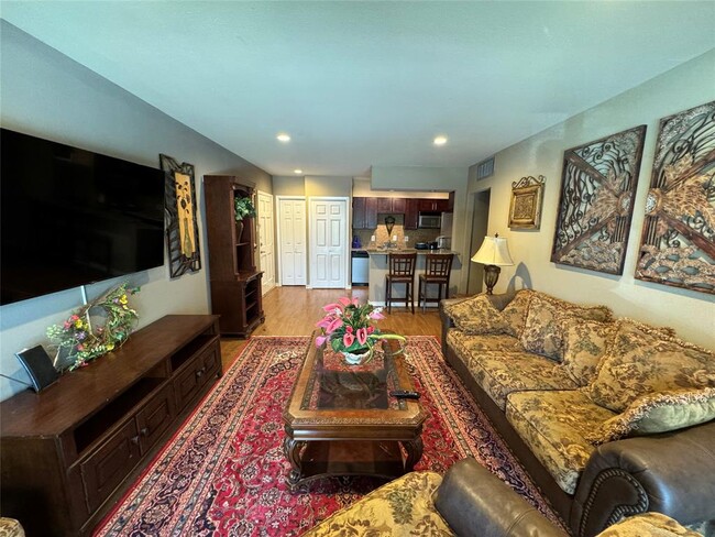 Building Photo - 2220 S Piney Point Rd Unit 208 Rental