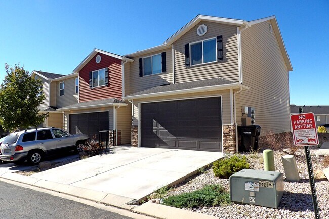 Photo - 3 Bedroom Cedar Bend Townhome